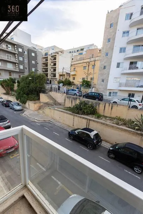 A Lovely Duplex Maisonette Just Of Spinola W/Wifi By 360 Estates St. Julian's Apartament