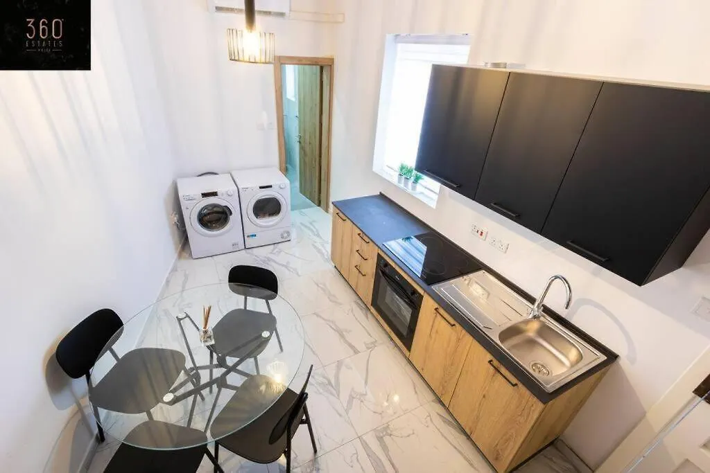 Apartament A Lovely Duplex Maisonette Just Of Spinola W/Wifi By 360 Estates St. Julian's